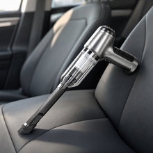 AeroForce sobre el asiento de cuero de un coche